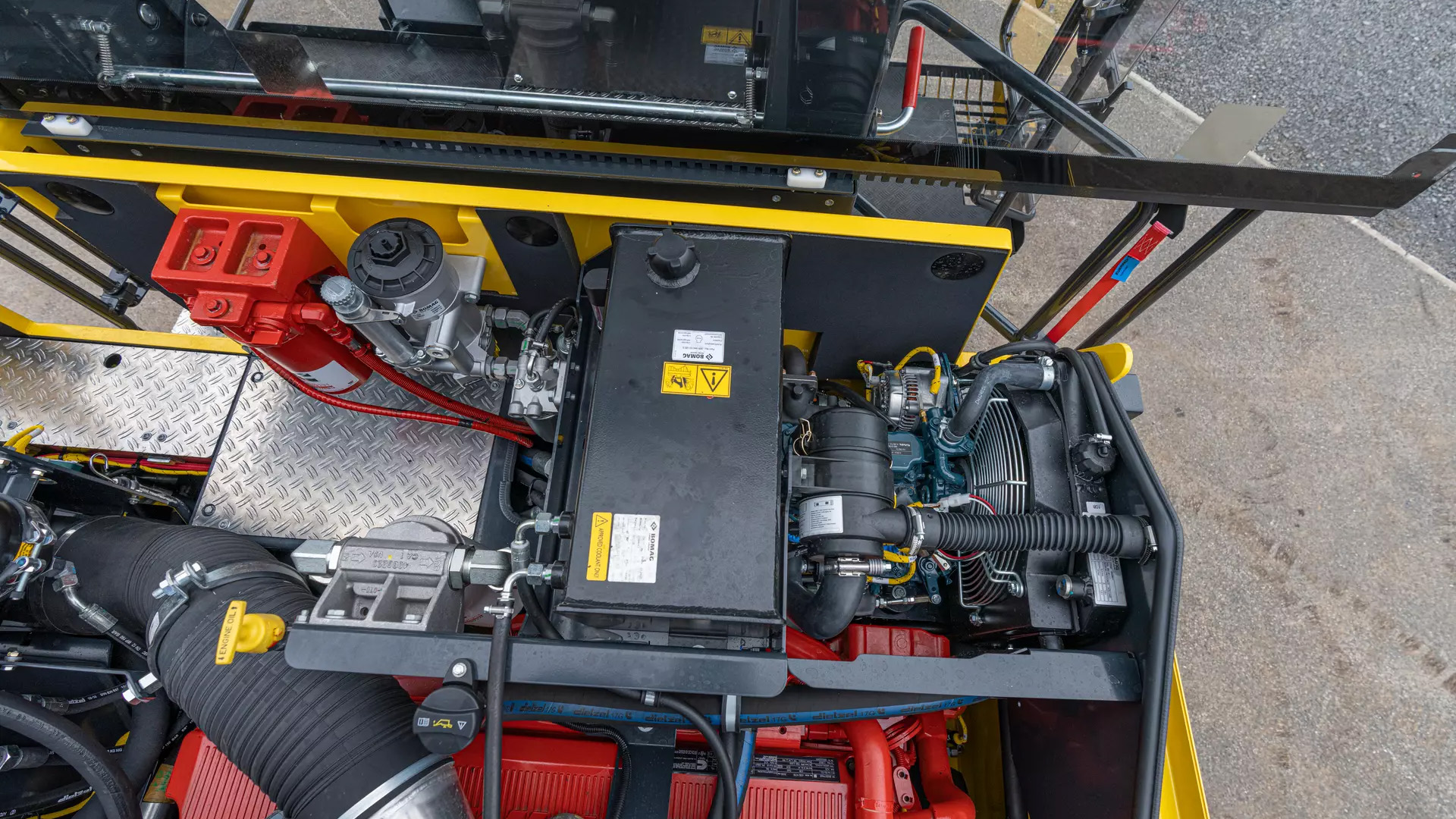 Bomag BM 2200 Milling Machine closeup of various machinery