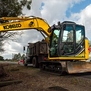 KOBELCO SK75SR 7 Midi Excavator thumb